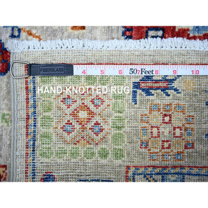 3'1"x5' White Gray, Aryana Collection, Mahal Design with Geometric Leaf Elements, Vegetable Dyes, Extra Soft Wool, Hand Knotted, Oriental Rug FWR530046