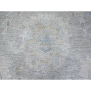 13'7"x17' Solitude Gray With Pearly White, Washed Out Peshawar With Ziegler Mahal Design, Hand Knotted Pure Wool, Extra Wide, Oversized, Oriental Rug FWR534876