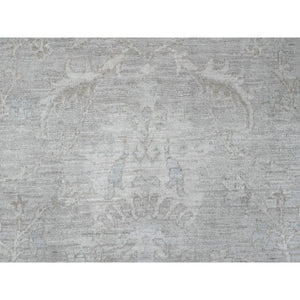 8'x8' Misty Gray, Washed Out Ziegler Mahal Revival with All Over Pattern, Hand Knotted, 100% Wool, Round, Oriental Rug FWR538770
