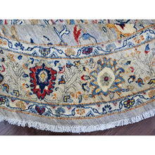 Load image into Gallery viewer, 7&#39;7&quot;x7&#39;7&quot; Cloud Gray, Aryana Collection, Peshawar with Ziegler Mahal Design, High Mountain Wool, Denser Weave, Hand Knotted, Round, Oriental Rug FWR539118