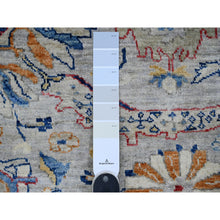 Load image into Gallery viewer, 7&#39;7&quot;x7&#39;7&quot; Cloud Gray, Aryana Collection, Peshawar with Ziegler Mahal Design, High Mountain Wool, Denser Weave, Hand Knotted, Round, Oriental Rug FWR539118