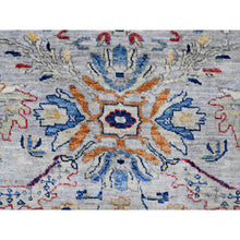 Load image into Gallery viewer, 7&#39;7&quot;x7&#39;7&quot; Cloud Gray, Aryana Collection, Peshawar with Ziegler Mahal Design, High Mountain Wool, Denser Weave, Hand Knotted, Round, Oriental Rug FWR539118