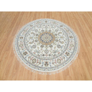 6'5"x6'5" Powder White, Organic Wool, Hand Knotted, Nain With Center Medallion Flower Design, 250 Kpsi, Round Oriental Rug FWR540024