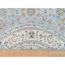 Load image into Gallery viewer, 6&#39;x6&#39; Beau Blue, 250 Kpsi, Pure Wool, Hand Knotted, Nain With All Over Flower Design, Round Oriental Rug FWR540102