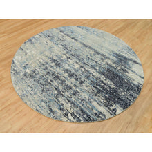 Load image into Gallery viewer, 8&#39;x8&#39; Castlerock Gray, Modern Abstract Wool And Silk Hand Knotted Mosaic Design, Vegetable Dyes, Tone On Tone Oriental Dense Weave Round Rug FWR541260