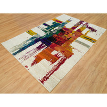 Load image into Gallery viewer, 6&#39;1&quot;x9&#39; Sandstone Ivory, Hand Knotted Modern Abstract Motifs Painter&#39;s Brush Strokes, Wool And Sari Silk, Oriental Rug FWR541404