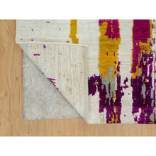Load image into Gallery viewer, 4&#39;x5&#39;10&quot; Castle Ivory, Modern Abstract Motifs And  Painter&#39;s Brush Strokes, Oriental Wool And Sari Silk Hand Knotted Rug FWR541494