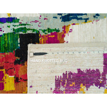 Load image into Gallery viewer, 4&#39;x5&#39;10&quot; Castle Ivory, Modern Abstract Motifs And  Painter&#39;s Brush Strokes, Oriental Wool And Sari Silk Hand Knotted Rug FWR541494
