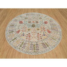 Load image into Gallery viewer, 10&#39;x10&#39; Candlelit Beige, Hand Knotted Silk With Textured Wool, Directional Vase Design, Round Oriental Rug FWR541506