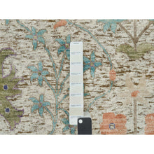 Load image into Gallery viewer, 10&#39;x10&#39; Candlelit Beige, Hand Knotted Silk With Textured Wool, Directional Vase Design, Round Oriental Rug FWR541506