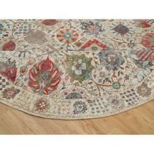 Load image into Gallery viewer, 8&#39;x8&#39; Old Lace White, Hand Knotted Silk And Textured Wool, Flower Vase Design Tabriz Oriental Round Rug FWR541566