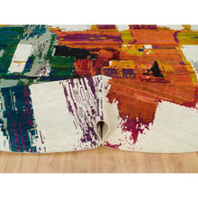 Load image into Gallery viewer, 14&#39;x14&#39; Seedpearl Ivory, Wool And Sari Silk Hand Knotted Modern Abstract Motifs With Painter&#39;s Brush Strokes, Oriental Round Rug FWR541590