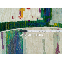 Load image into Gallery viewer, 14&#39;x14&#39; Seedpearl Ivory, Wool And Sari Silk Hand Knotted Modern Abstract Motifs With Painter&#39;s Brush Strokes, Oriental Round Rug FWR541590