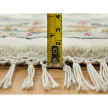 Load image into Gallery viewer, 12&#39;x12&#39; Dove White, Hand Knotted, 250 Kpsi, 100% Wool, Nain With Center Medallion Flower Design, Round Oriental Rug FWR541974