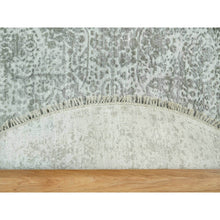 Load image into Gallery viewer, 7&#39;10&quot;x7&#39;10&quot; Trout Gray, Persian Design, Soft To Touch, Denser Weave, Hand Knotted, Broken Wool And Silk, Round Oriental Rug FWR542682