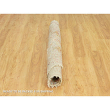 Load image into Gallery viewer, 6&#39;x6&#39; Sandcastle Beige, The Sunset Rosettes With Soft Colors, Wool And Silk, Hand Knotted, Round Oriental Rug FWR542784