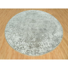 Load image into Gallery viewer, 13&#39;10&quot;x13&#39;10&quot; Pale Smoke Gray, Persian Design, Soft To Touch, Denser Weave, Hand Knotted, Wool And Silk, Round Oriental Rug FWR542898