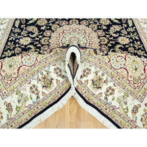 7'9"x9'9" Dark Night Blue, Nain Organic Wool With Large Central Medallion Surrounded By Floral Design, Oriental 250 Kpsi Hand Knotted Rug FWR542940