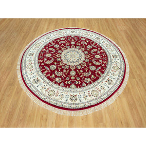 8'x8' Barn Red, Densely Woven 250 KPSI, Soft Wool, Hand Knotted Nain Large Center Medallion Flower Design, Oriental Round Rug FWR542976