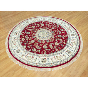 8'x8' Barn Red, Densely Woven 250 KPSI, Soft Wool, Hand Knotted Nain Large Center Medallion Flower Design, Oriental Round Rug FWR542976