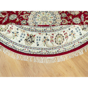 8'x8' Barn Red, Densely Woven 250 KPSI, Soft Wool, Hand Knotted Nain Large Center Medallion Flower Design, Oriental Round Rug FWR542976