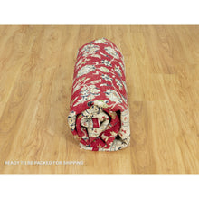 Load image into Gallery viewer, 8&#39;x8&#39; Barn Red, Densely Woven 250 KPSI, Soft Wool, Hand Knotted Nain Large Center Medallion Flower Design, Oriental Round Rug FWR542976