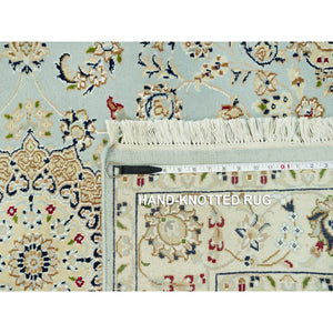 4'2"x6'1" Blue Hydrangea, Nain Densely Woven Center Medallion Flower Design, 250 Kpsi, Hand Knotted 100% Wool, Oriental Rug FWR543054