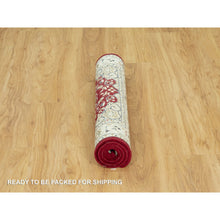 Load image into Gallery viewer, 2&#39;7&quot;x4&#39;1&quot; Sun Dried Tomato Red, Extra Soft Wool Nain With Large Central Medallion Floral Design, 250 Kpsi Hand Knotted Oriental Rug FWR543090