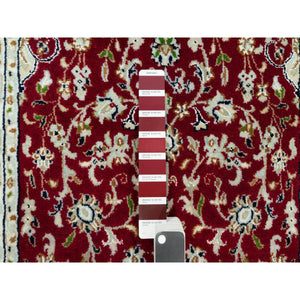 2'4"x4'9" Burnt Peanut Red, 250 Kpsi, Nain With Center Medallion Flower Design, Densely Woven Natural Wool, Hand Knotted, Oriental Runner Rug FWR543096