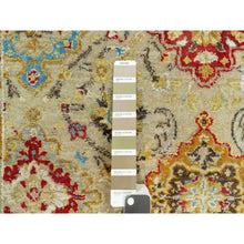 Load image into Gallery viewer, 3&#39;3&quot;x5&#39; Fawn Beige, The Sunset Rosettes With Soft Colors, Wool And Pure Silk, Hand Knotted, Oriental Rug FWR543126