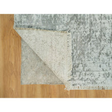 Load image into Gallery viewer, 2&#39;x3&#39;2&quot; Moorland Gray, Hand Knotted, Soft to Touch, Broken Wool and Silk, Persian Design, Denser Weave, Oriental Rug FWR543222