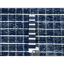 Load image into Gallery viewer, 9&#39;3&quot;x11&#39;9&quot; Sapphire Blue, Soft to Touch, Modern Plain Decor Box Design, Luxurious Wool, Loomed Knotted, Oriental Rug FWR543294