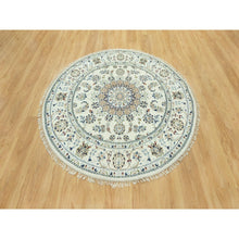 Load image into Gallery viewer, 5&#39;x5&#39; Droplets White, Hand Knotted Nain With Center Medallion Floral Design, Denser Weave 250 KPSI, Soft Wool, Round Oriental Rug FWR543702