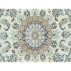 5'x5' Droplets White, Hand Knotted Nain With Center Medallion Floral Design, Denser Weave 250 KPSI, Soft Wool, Round Oriental Rug FWR543702