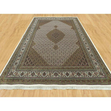 Load image into Gallery viewer, 9&#39;10&quot;x14&#39; Highland White, Tabriz Mahi With Fish Medallion Design, Hand Knotted, Pure Wool, Denser Weave Oriental Rug FWR543732