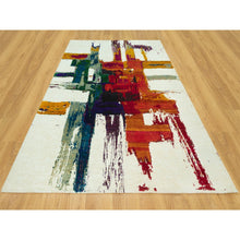 Load image into Gallery viewer, 6&#39;x9&#39; Whisper White, Hand Knotted, Wool and Sari Silk, Colorful Modern Design Abstract Motifs Painter&#39;s Brush Strokes, Oriental Rug FWR544200