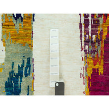 Load image into Gallery viewer, 6&#39;x9&#39; Whisper White, Hand Knotted, Wool and Sari Silk, Colorful Modern Design Abstract Motifs Painter&#39;s Brush Strokes, Oriental Rug FWR544200