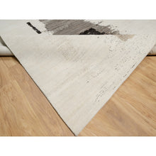 Load image into Gallery viewer, 9&#39;x12&#39; Parchment White, Lori Buft Gabbeh with Avant Garde Design, Thick and Plush, 100% Wool, Hand Knotted, Soft Pile, Oriental Rug FWR544692