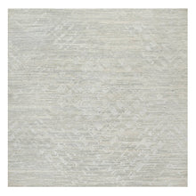 Load image into Gallery viewer, fine wool rugs