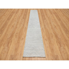 Load image into Gallery viewer, 2&#39;6&quot;x15&#39;9&quot; Platinum Gray, Undyed Natural Wool, Hand Knotted, Modern Design, Hand Spun, Cut and Loop Pile, XL Runner, Oriental Rug FWR545070