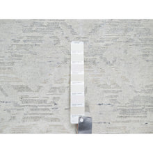 Load image into Gallery viewer, 2&#39;6&quot;x15&#39;9&quot; Platinum Gray, Undyed Natural Wool, Hand Knotted, Modern Design, Hand Spun, Cut and Loop Pile, XL Runner, Oriental Rug FWR545070