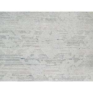 2'6"x15'9" Platinum Gray, Undyed Natural Wool, Hand Knotted, Modern Design, Hand Spun, Cut and Loop Pile, XL Runner, Oriental Rug FWR545070
