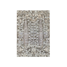 Load image into Gallery viewer, fine wool rugs