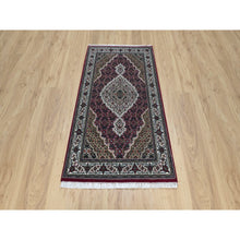 Load image into Gallery viewer, 2&#39;10&quot;x5&#39;1&quot; Mahogany Red, Natural Wool, Tabriz Mahi With Fish Medallion Design, Hand Knotted, Densely Woven, Oriental Rug FWR545904