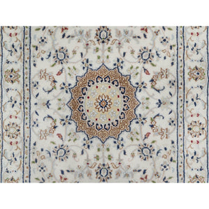 2'8"x12'7" Powder White, Nain With Flower Medallion Design, 250 Kpsi, Soft Pile, Hand Knotted, Wool And Silk, Runner, Oriental Rug FWR546054