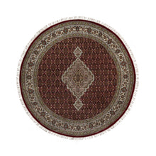 Load image into Gallery viewer, fine wool rugs