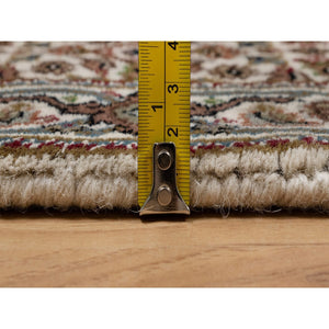 2'x3' Oyster White, Hand Knotted, Tabriz Mahi With Fish Medallion Design, Pure Wool, Denser Weave, Mat, Oriental Rug FWR546180
