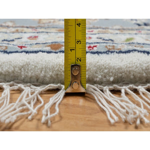 8'1"x8'1" Daisy White, Nain with Floral Medallion Design, Hand Knotted, 250 KPSI, Wool and Silk, Round, Oriental Rug FWR546216