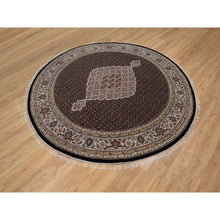 Load image into Gallery viewer, 8&#39;x8&#39; Pitch Black, Tabriz Mahi with Fish Medallion Design, 175 KPSI, Soft and Pure Wool, Hand Knotted, Round, Oriental Rug FWR546246