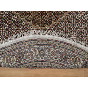 6'x6' Cotton White, Pure Wool, Tabriz Mahi with Fish Medallion Design, Denser Weave, Hand Knotted, Round, Oriental Rug FWR546264